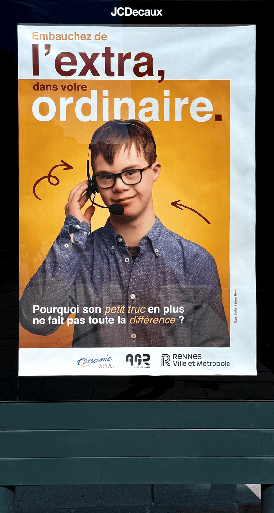 Affiche de communication pour le SESSAD, direction artistique et design graphique.