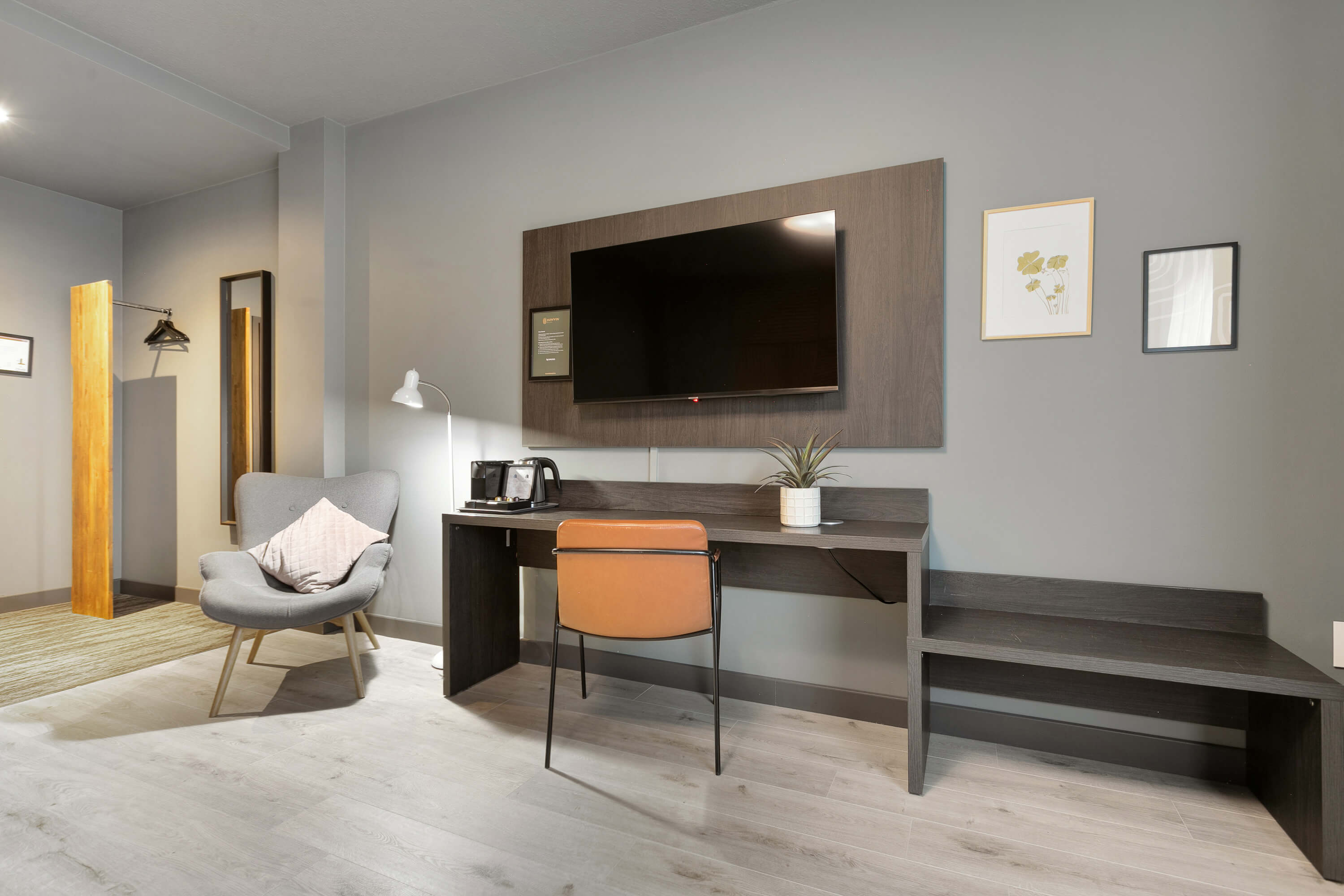 Fjögurra manna herbergi Konvin Hotel