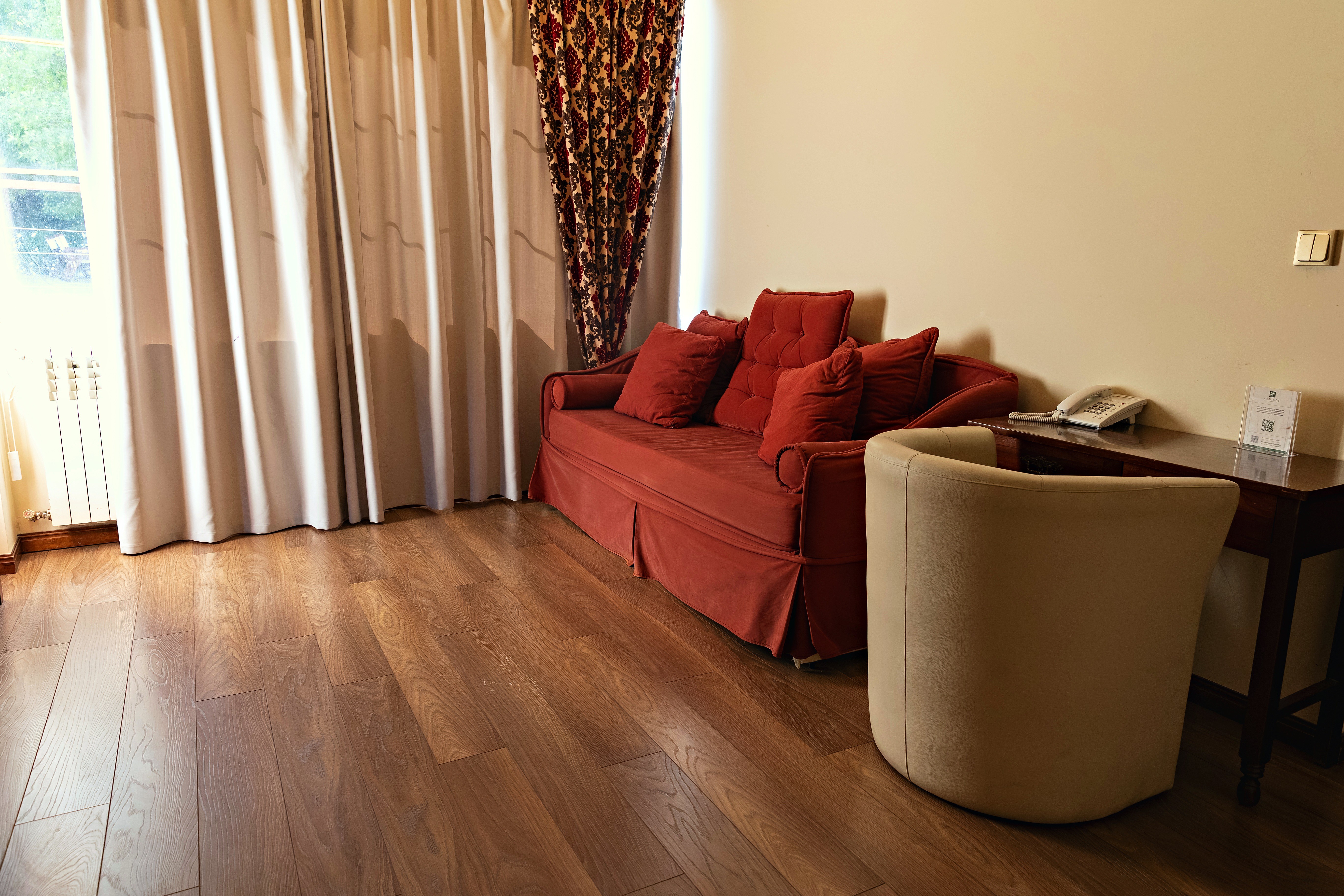 Room gallery image 4