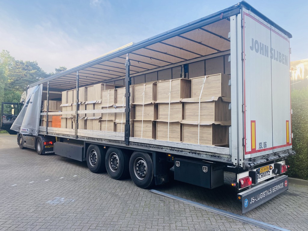 Lenselink transport
