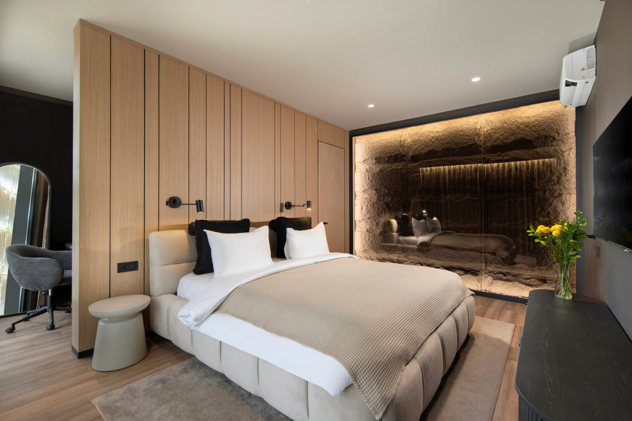 Contemporary 3-bedroom villa in Canggu