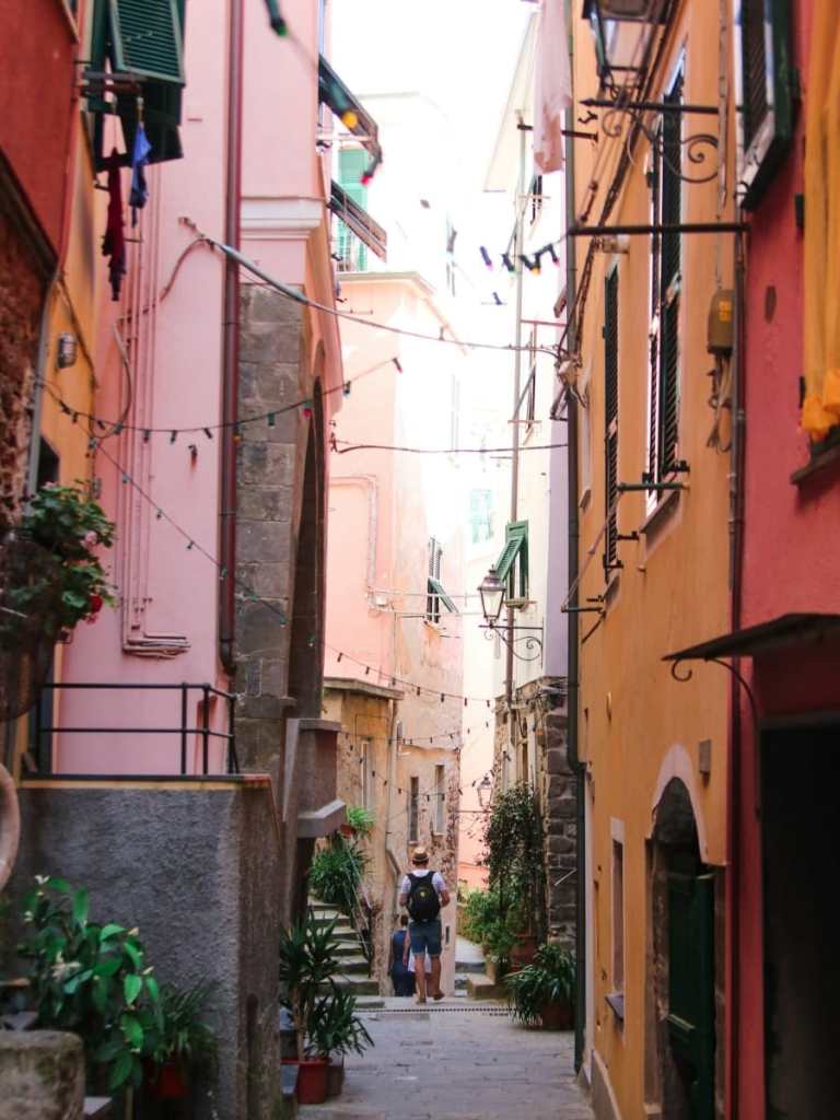 streets of cinque terre