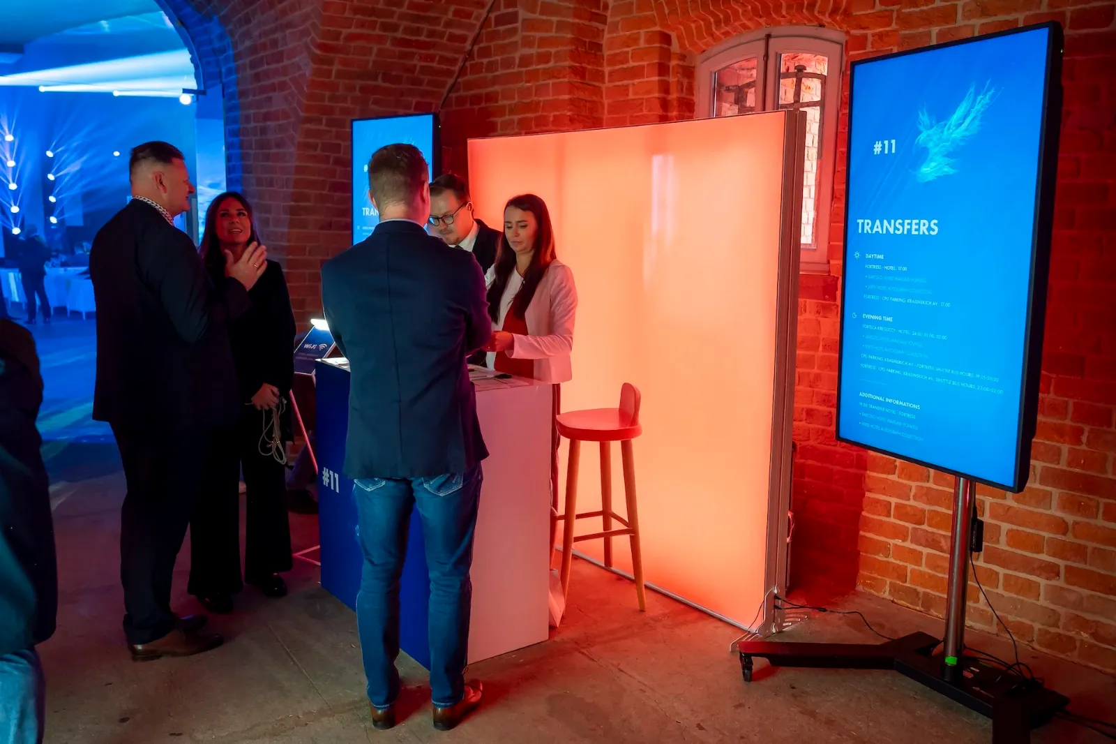ORLEN Gas Meeting 11, welcome area with an illuminated backdrop