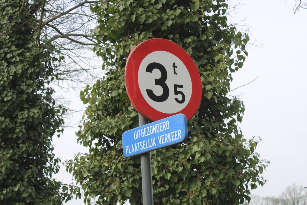 Panneau de signalisation pour le permis B (théorie)