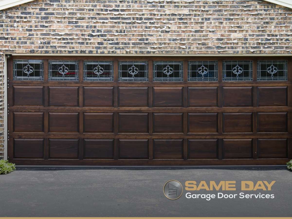 What Is The Best Way To Clean a Garage Door? 