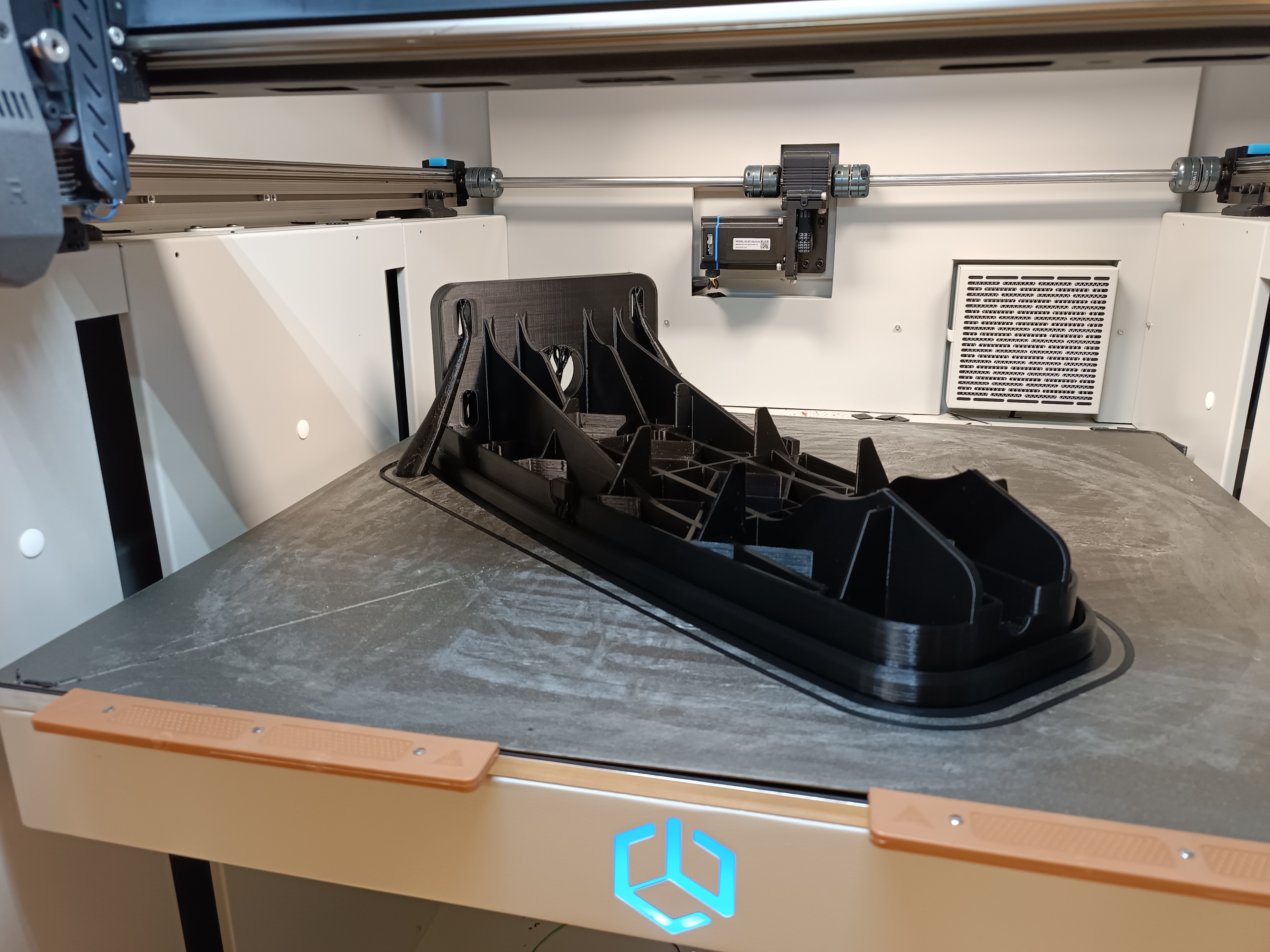 Pièce grand format en impression 3D FDM