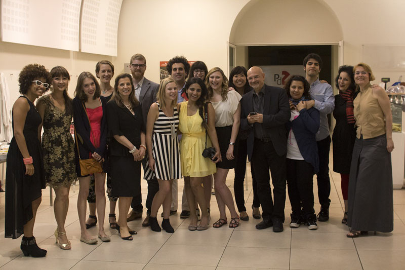 group photo at the final presentation