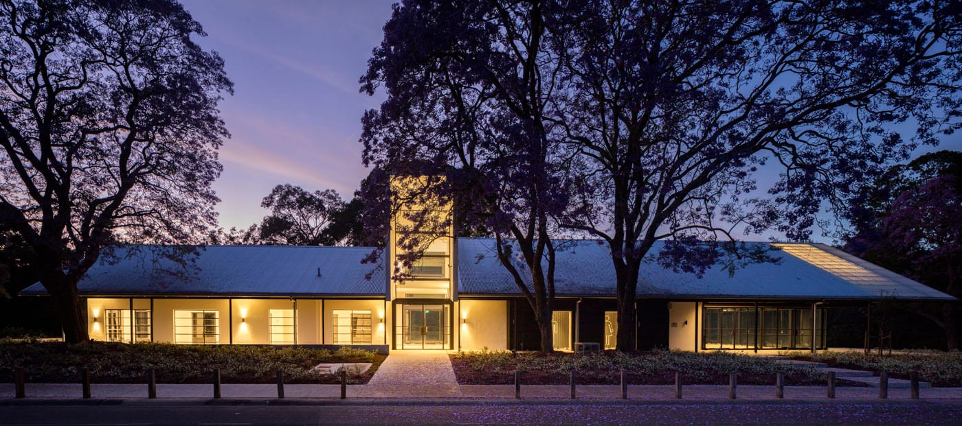 Footer contact image