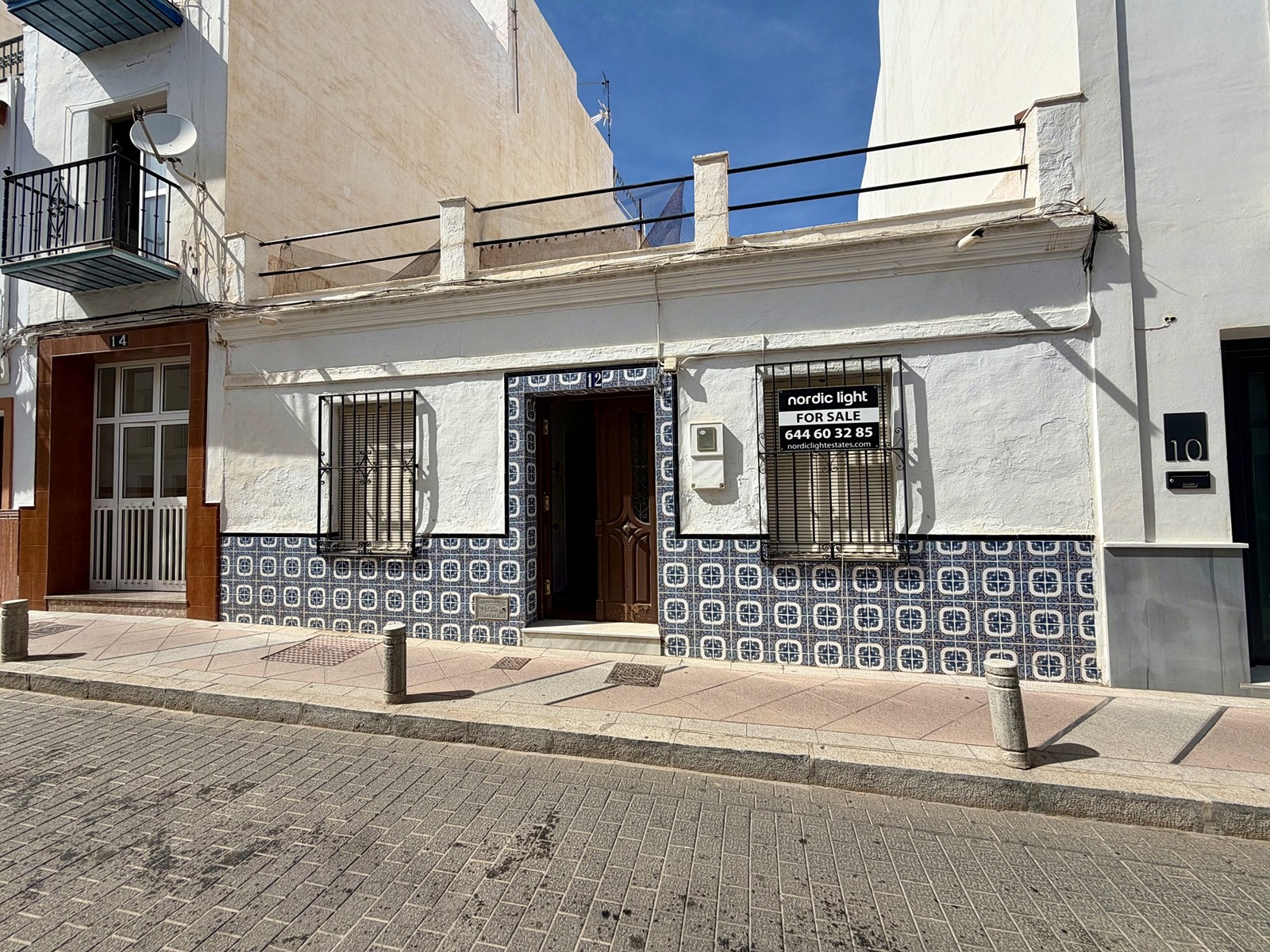 Calle Cervantes · Development site in the old town photo 4