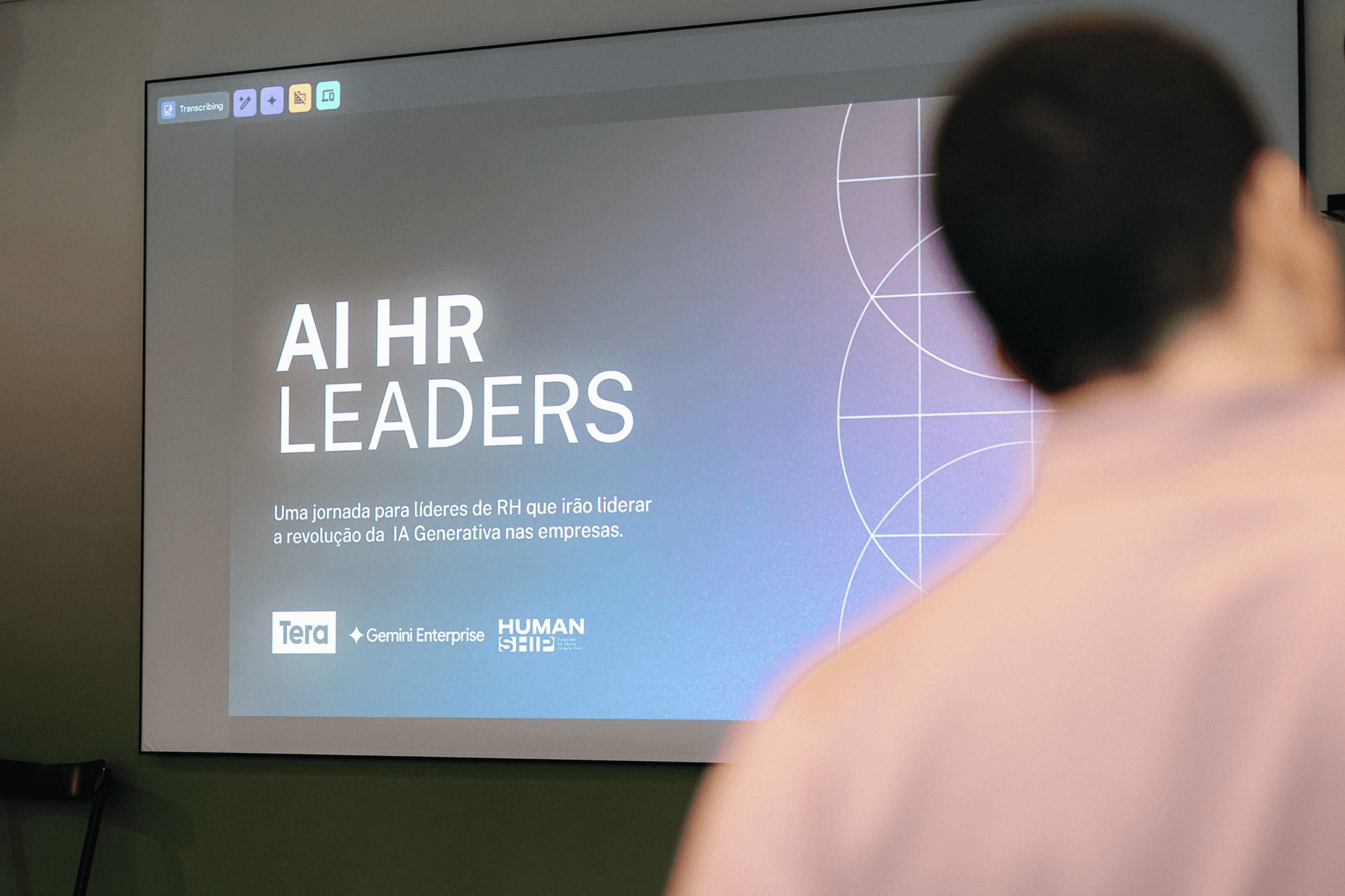 Evento da Tera DemoDay com público assistindo palestra sobre Inteligência Artificial, reunindo AI Builders e profissionais interessados em IA e tecnologia.