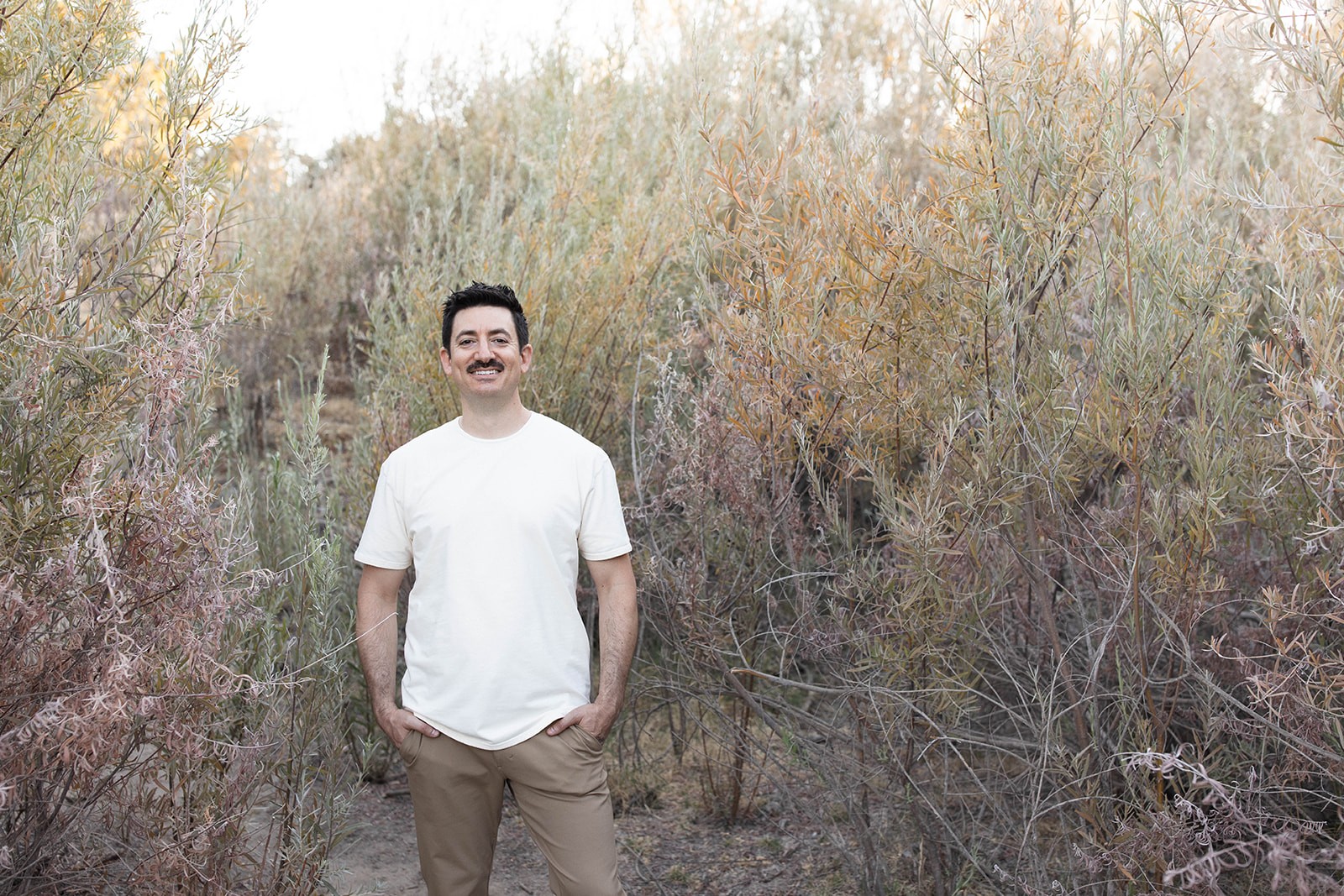 Ryan guiding client in grounding during Somatic Experiencing in Sacramento.