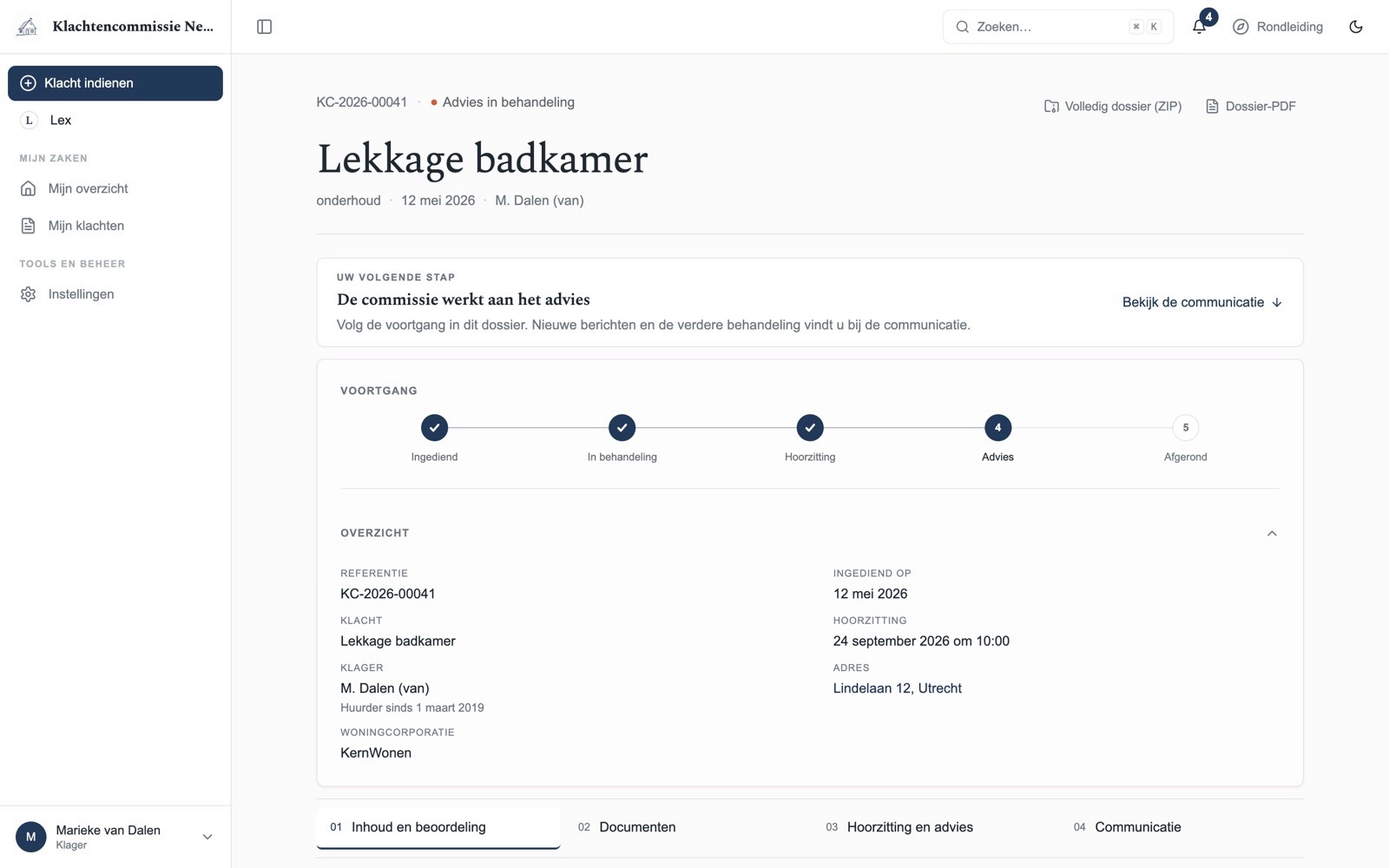 Het dossier KC-2026-00041 Lekkage badkamer in het account van de klager: Uw volgende stap De commissie werkt aan het advies, de voortgang van Ingediend tot Afgerond met Advies als huidige stap, en het overzicht.