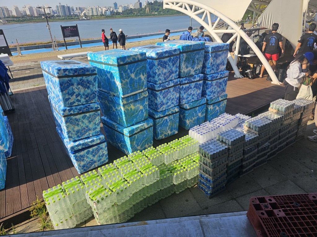 a calendar with the word jan on it