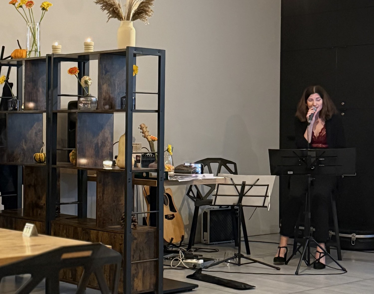 Kolacja tematyczna z muzyką jazzową na żywo w Niedźwiedzia 25 pod Poznaniem