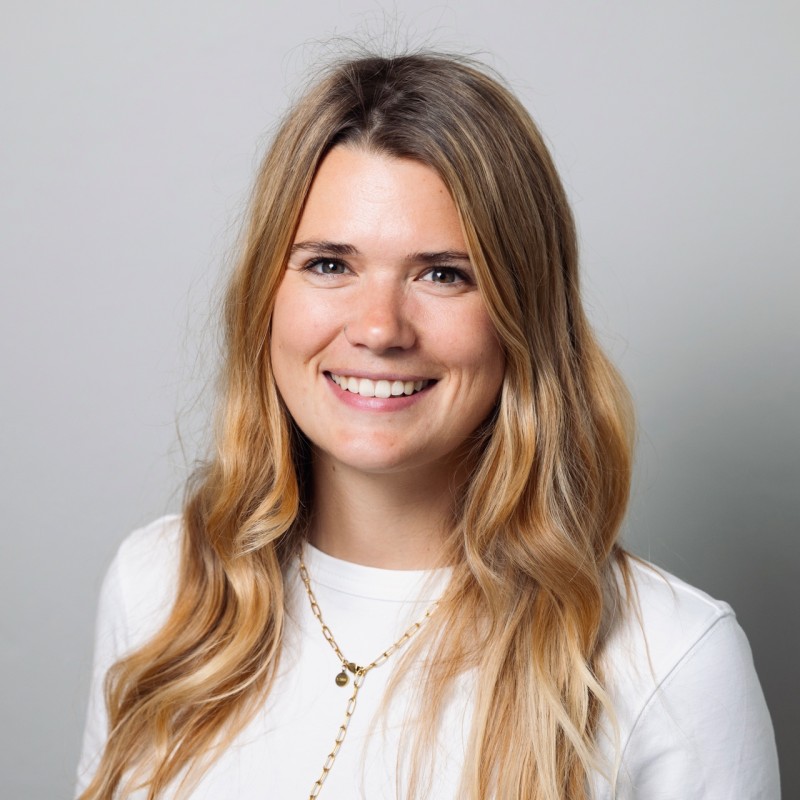 Portraitfoto der Autorin