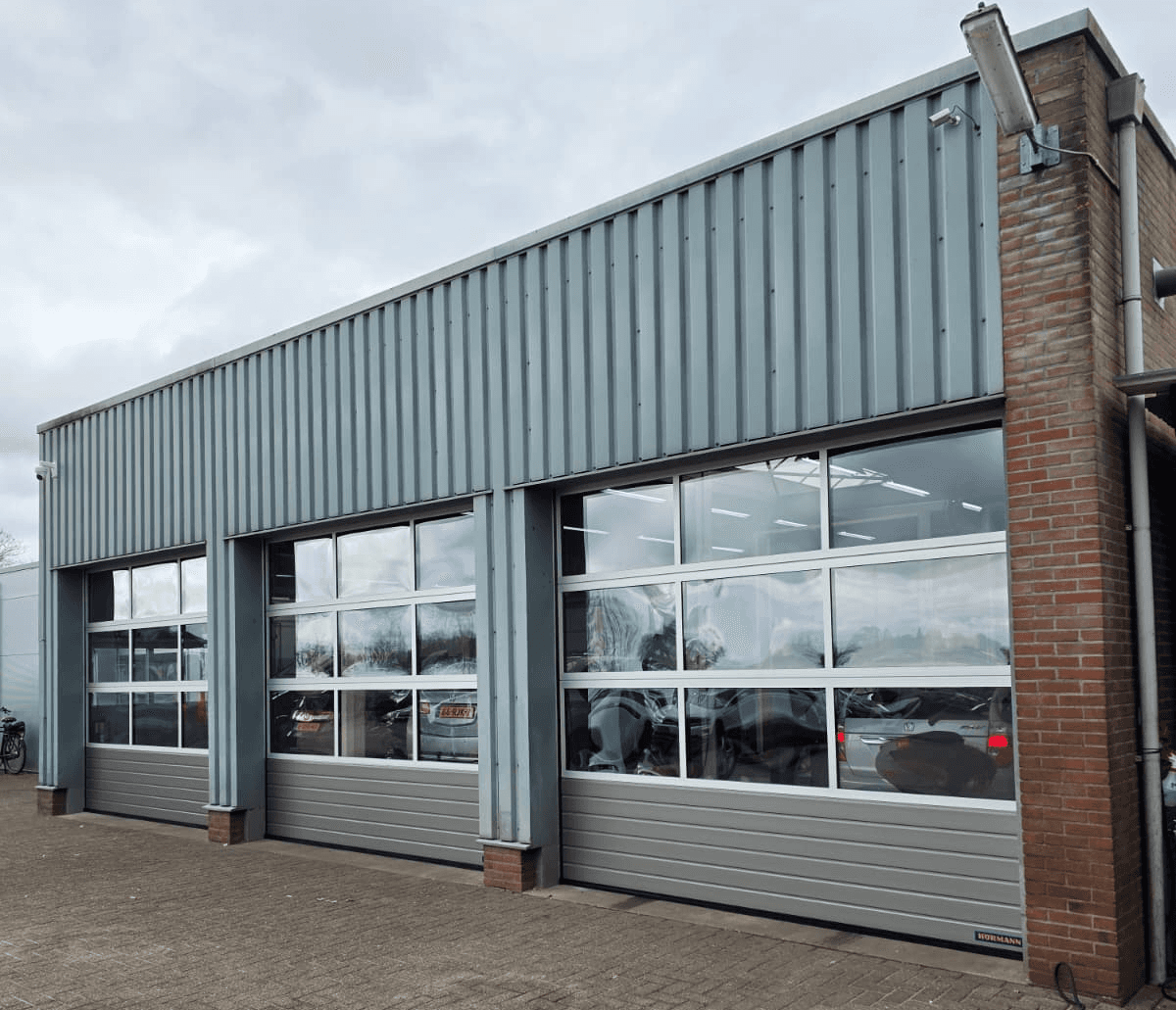 Project Dugreja: Industriedeuren 