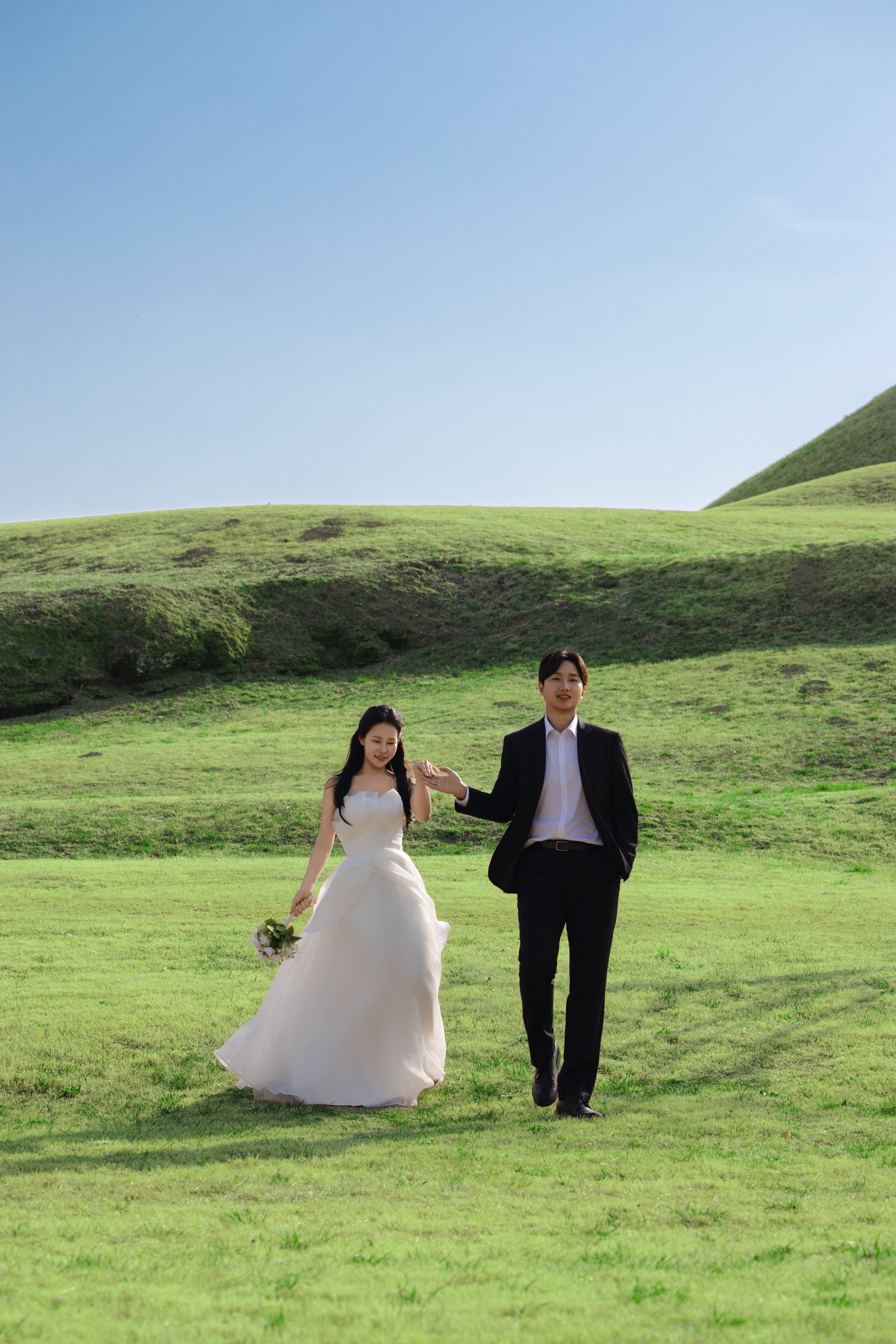 대구 고분군 스냅 후기 | 위시즈스냅이 담아낸 자연 감성 야외 웨딩