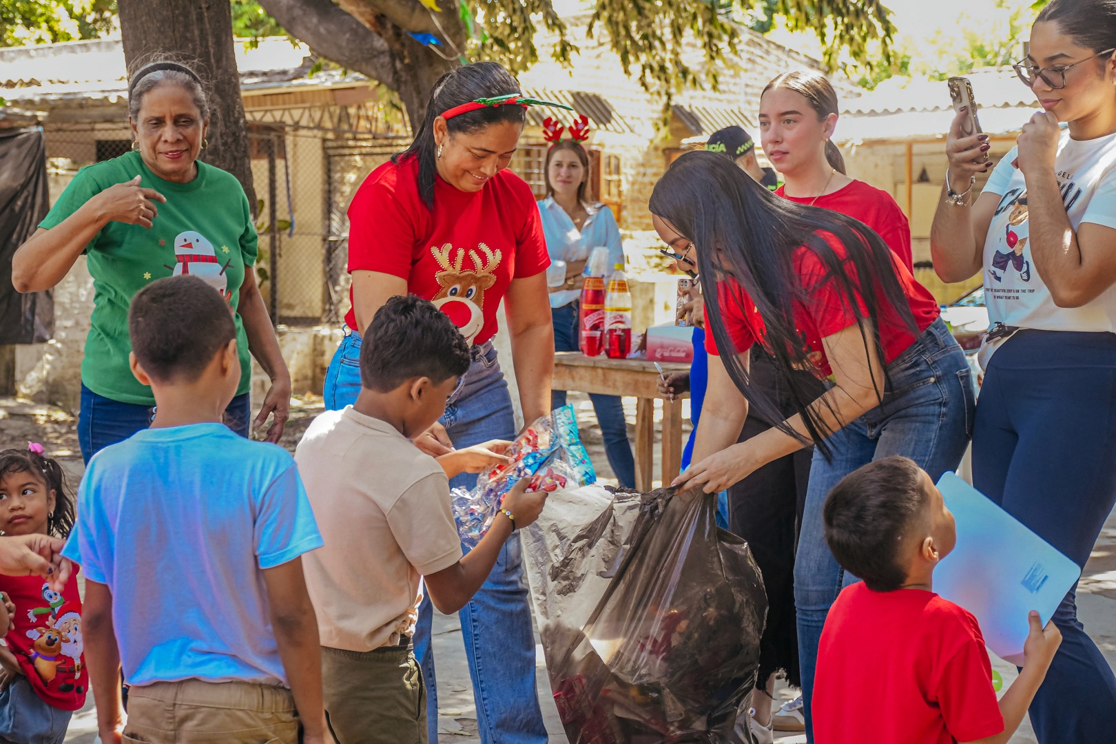 Volunteer Image