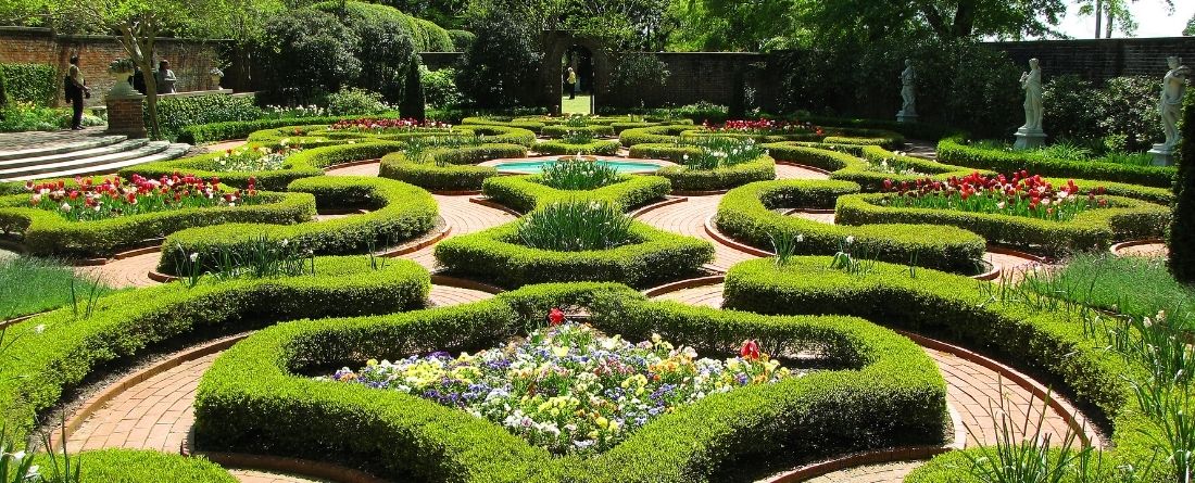 tryon-palace-gardens