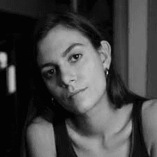 Black and white portrait fo Silvia Clo