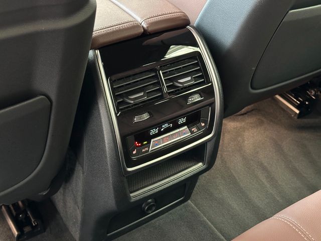 BMW X5 2022 BLUE Gebrauchtwagen - Galeriebild 25