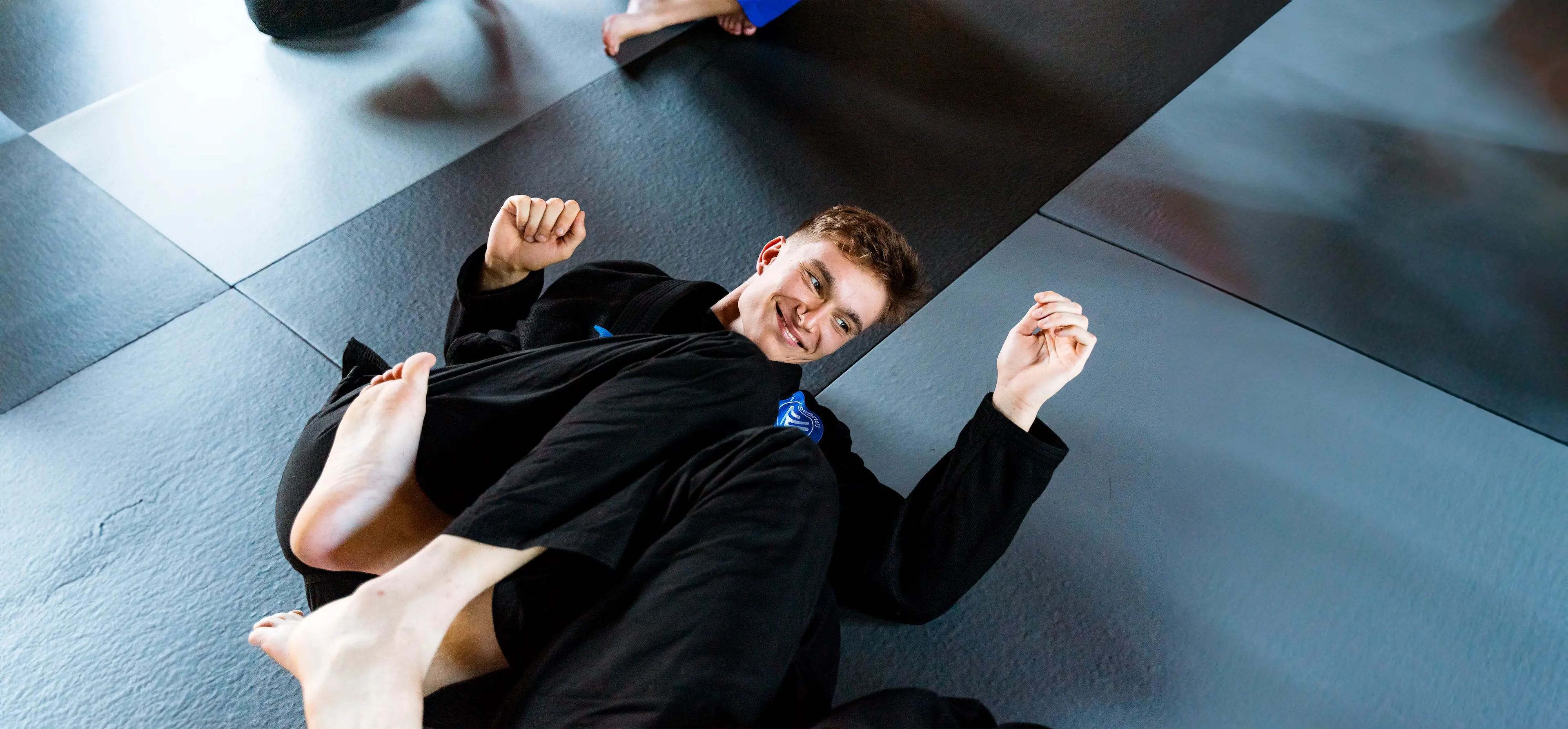 flow-factory-krav-maga-ist-mehr-als-nur-eine-kampfkunst-es-ist-ein-umfassendes-selbstverteidigungssystem-1-kampfsport-in-braunau