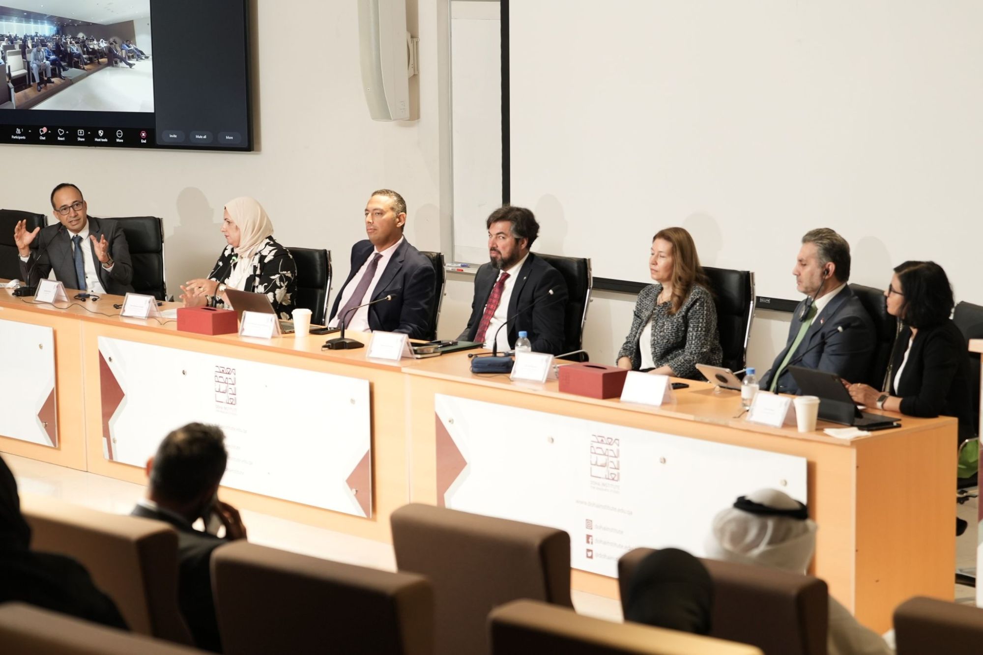 Panel on networks, connectivity and policy at the High-Level Digital & AI Policy Leaders Forum in Doha