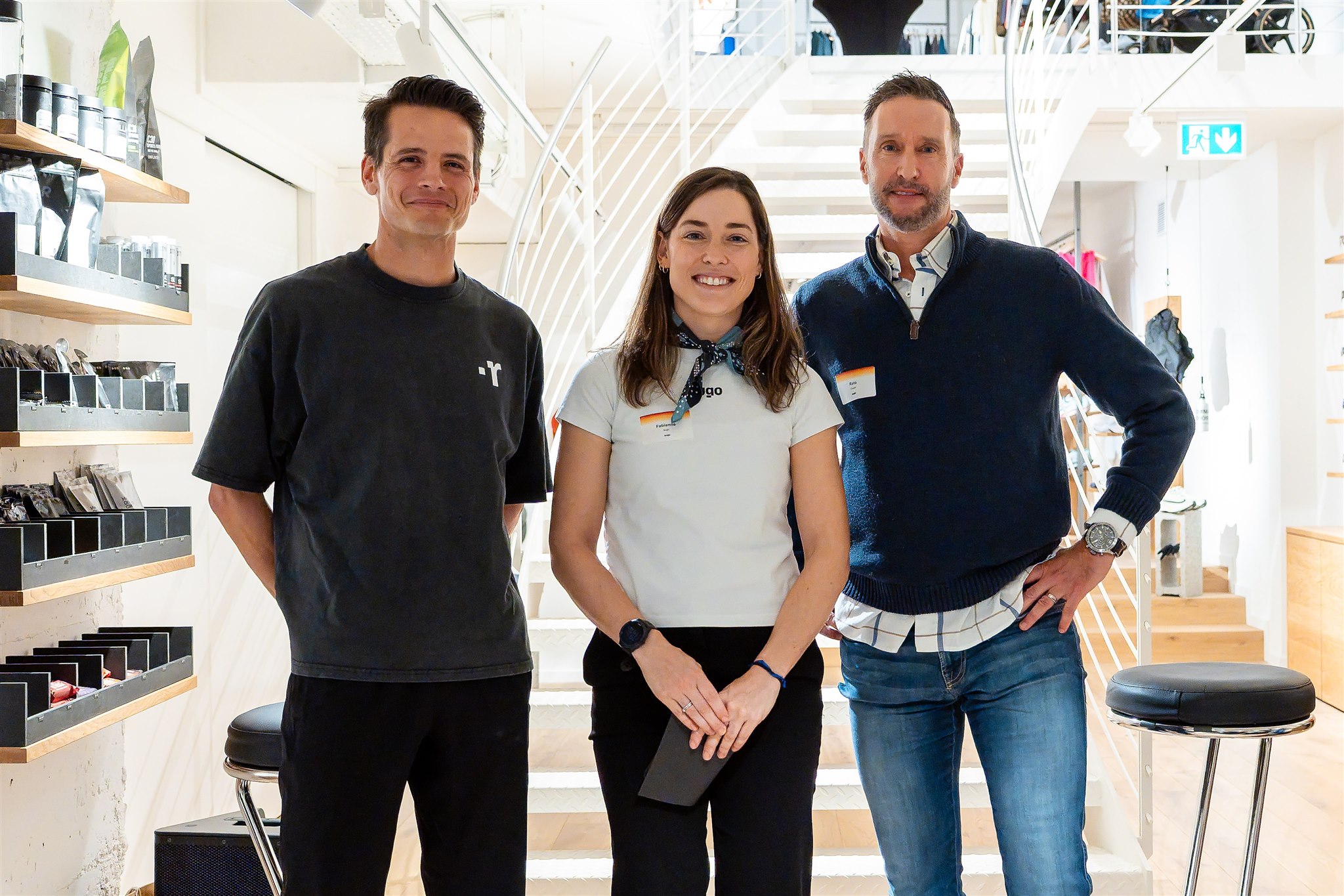 Team portrait at augo product launch event in Zurich by Mizuri