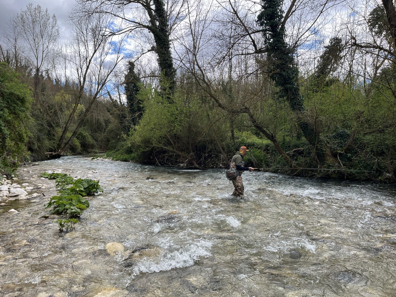 Campania’s crystal-clear rivers, Volturno and Cavalieri, ideal for summer fly fishing adventures.