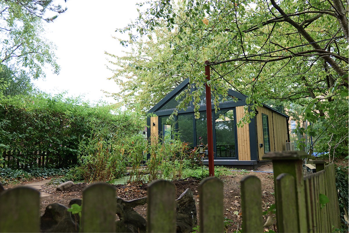 Home Extention Contractor Barry Turner and Son