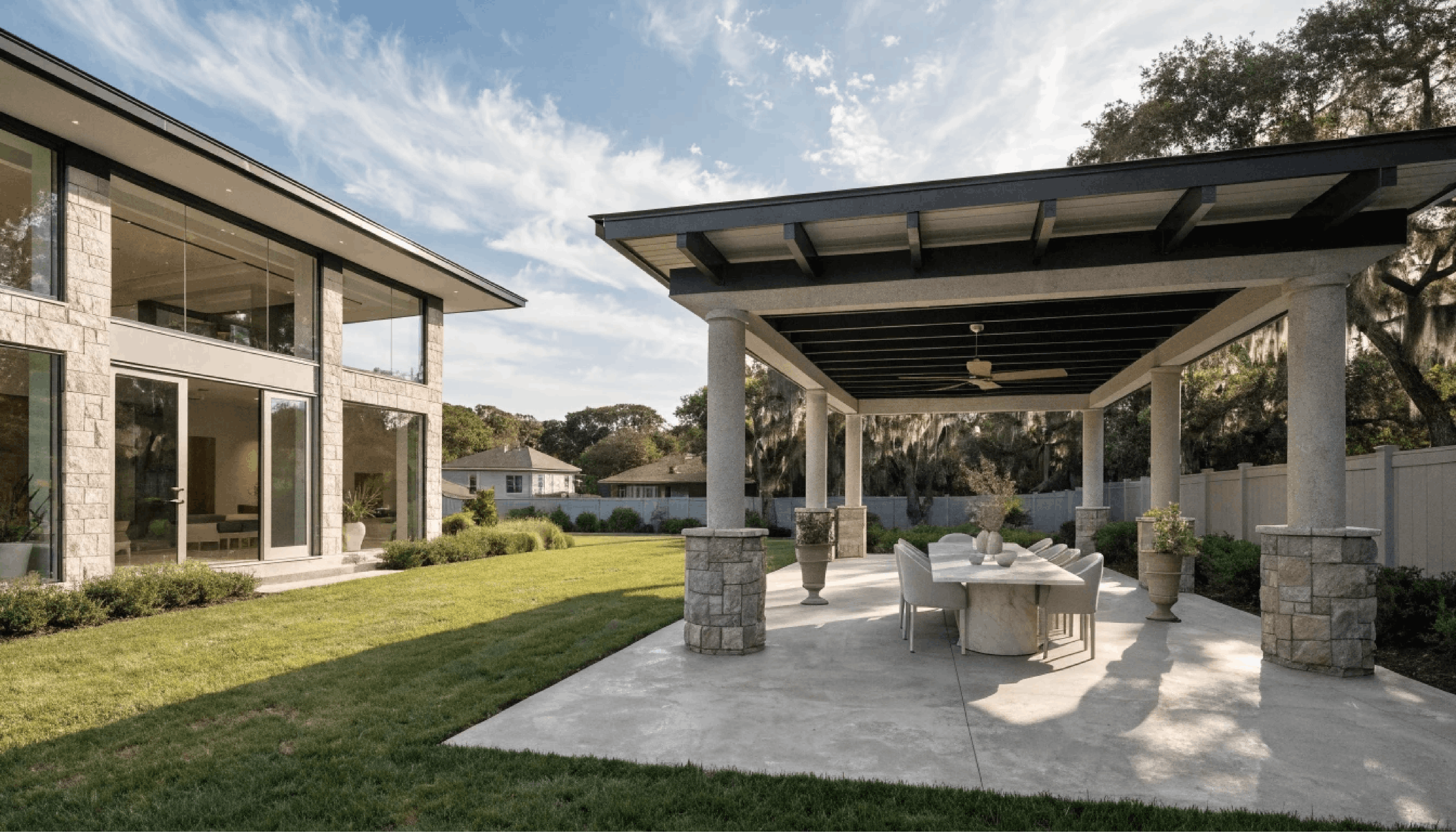 Family Home in Stone Oak outside
