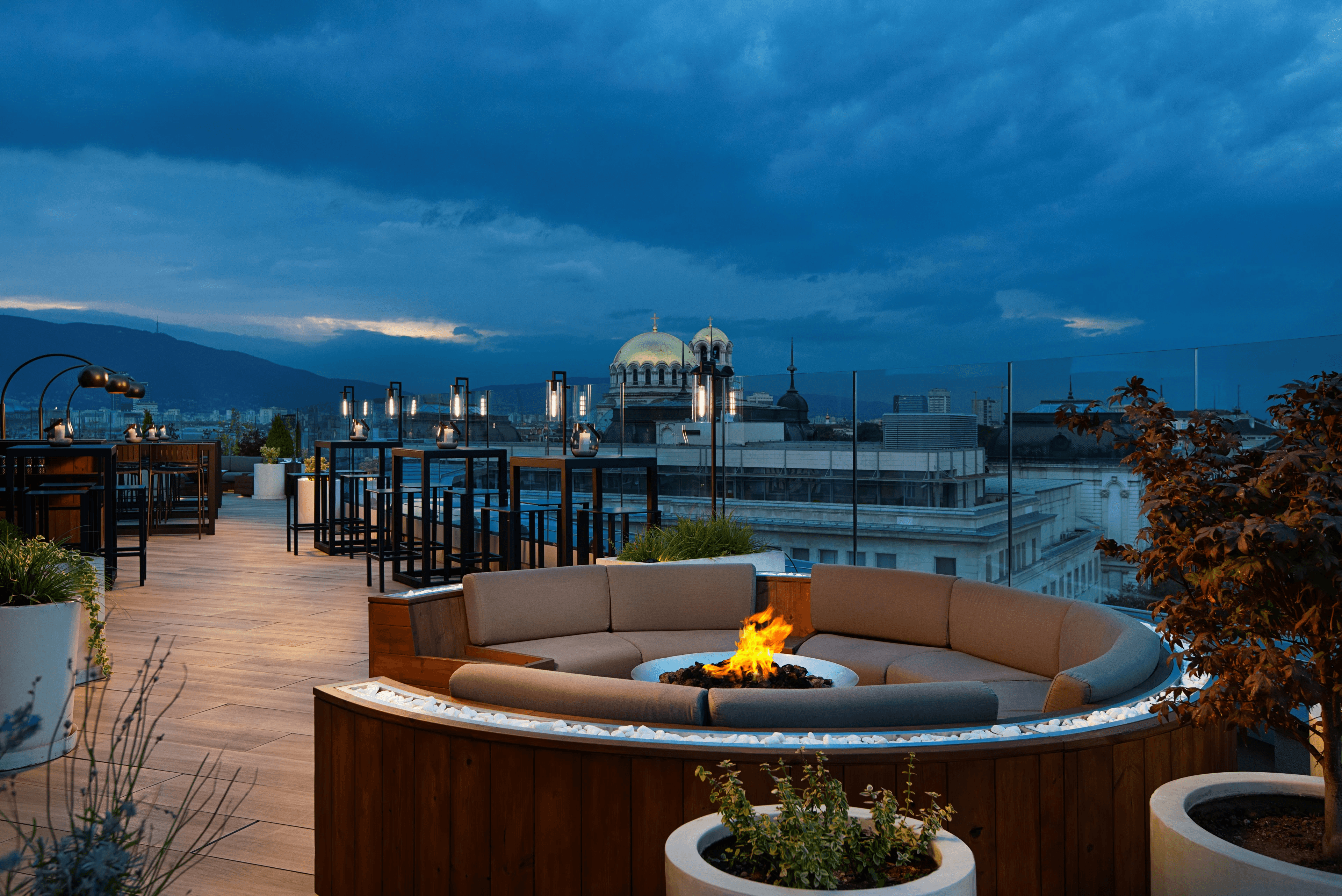 the scene rooftop bar