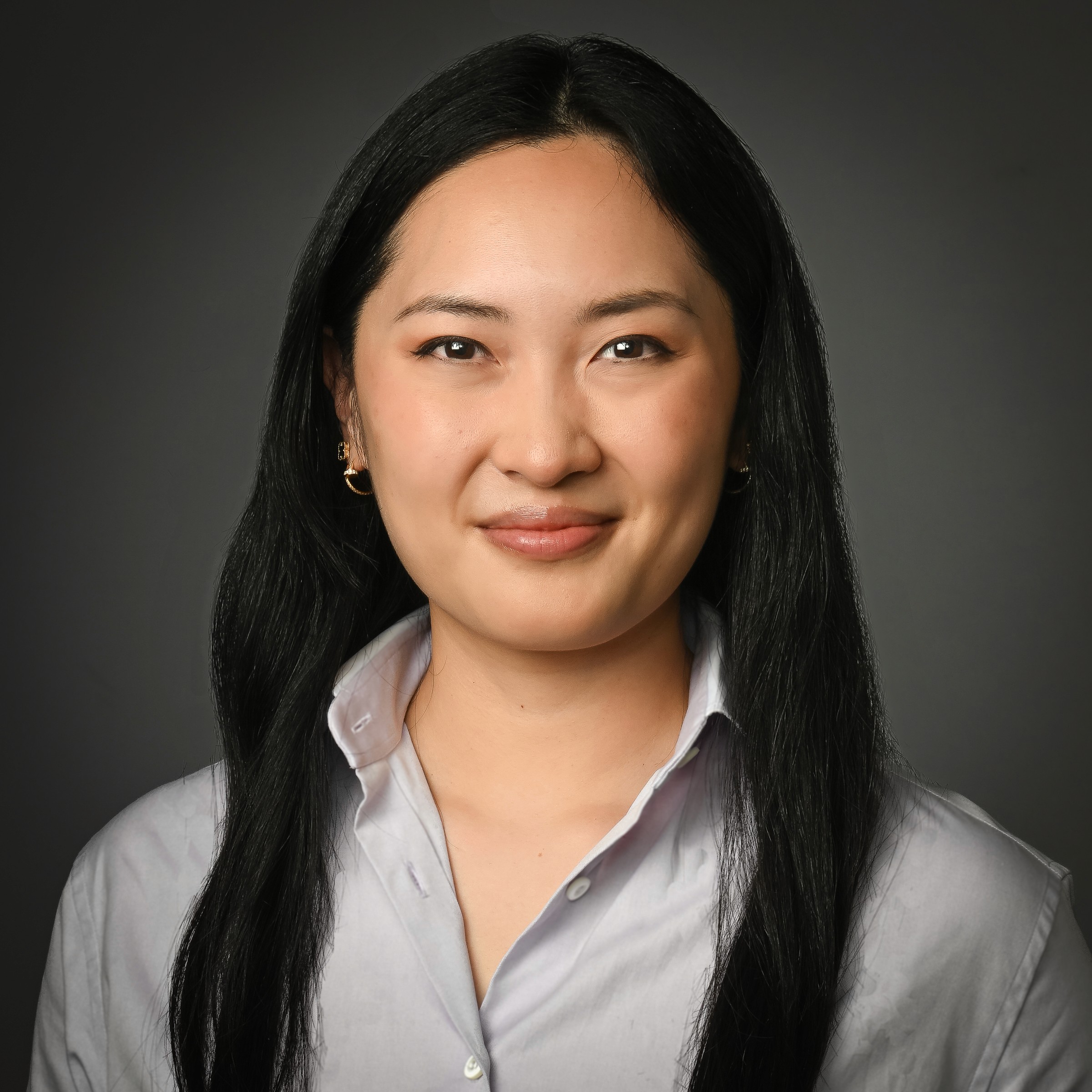 headshot of Dr. Belle Cao, MD, CCFP