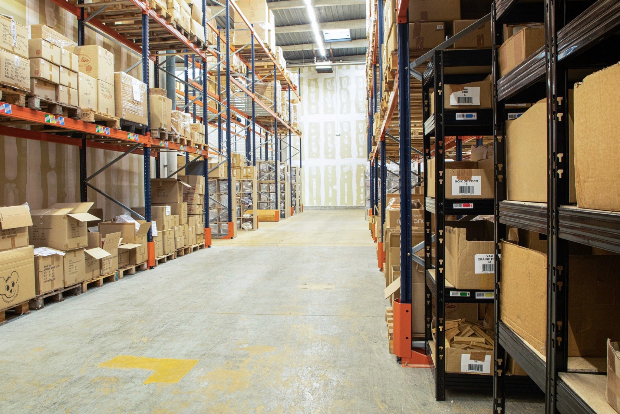 Entrepôt logistique dédié à l'externalisation e-commerce