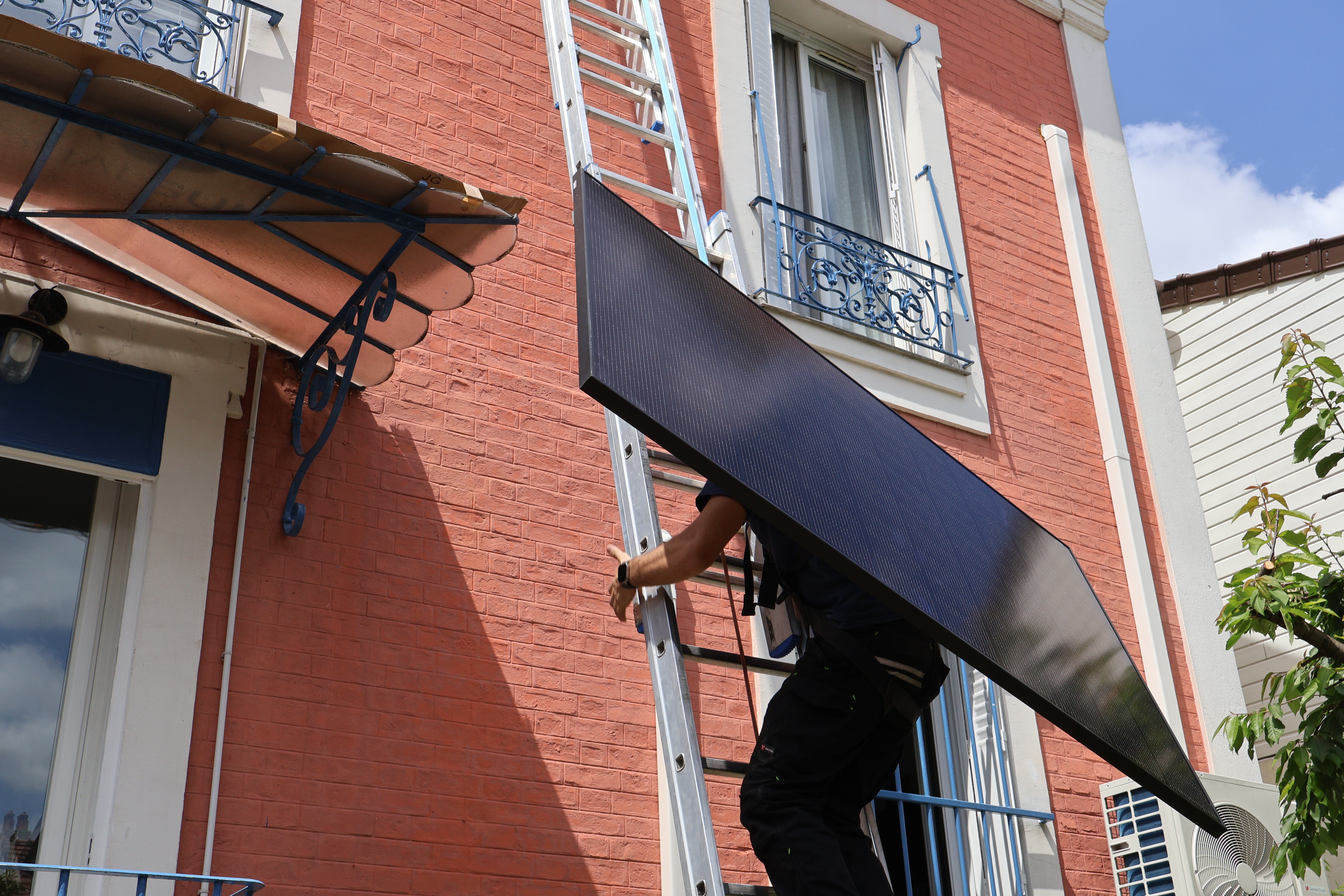 photo d'un installateur solarock