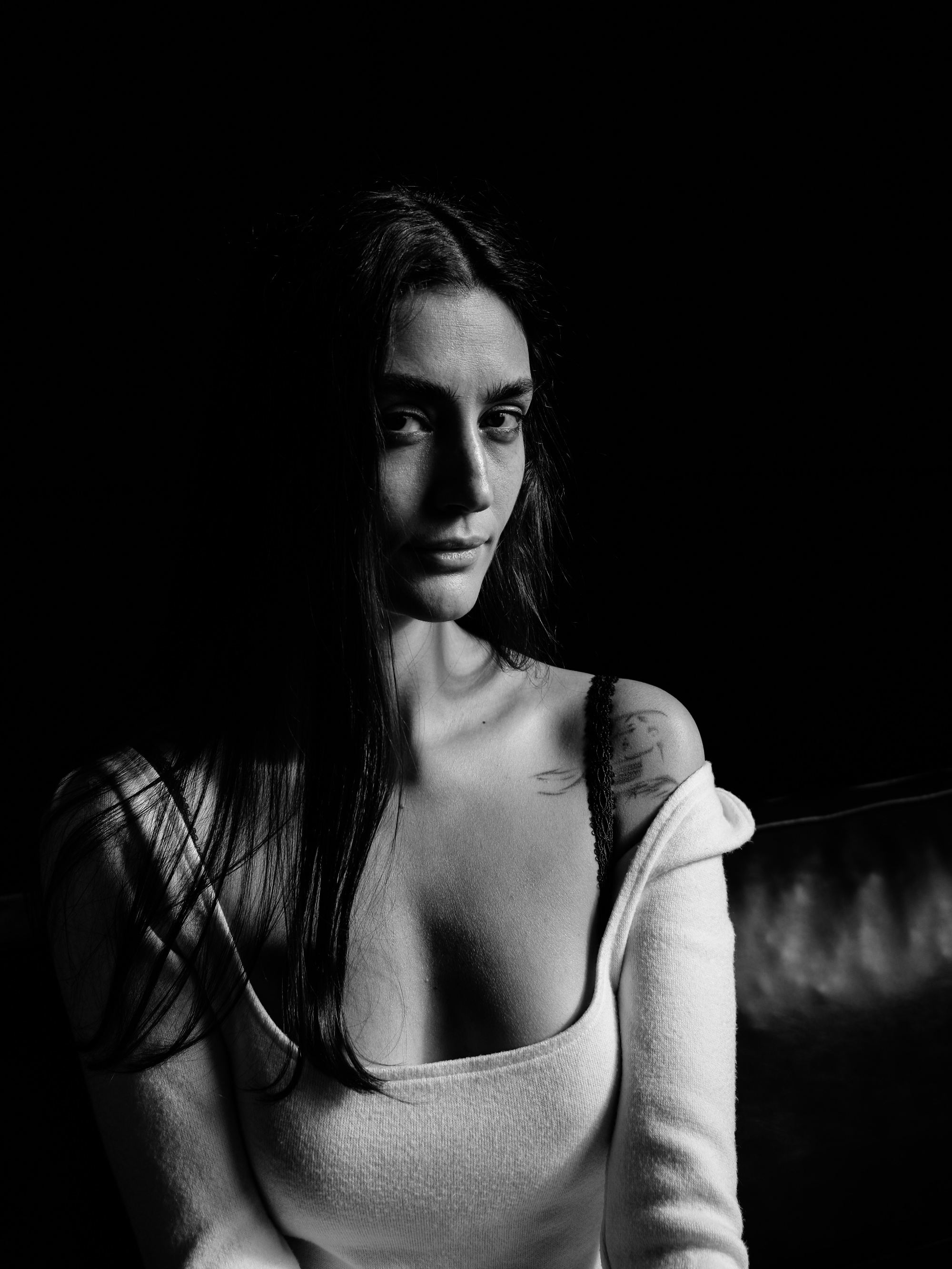 A portrait of a woman