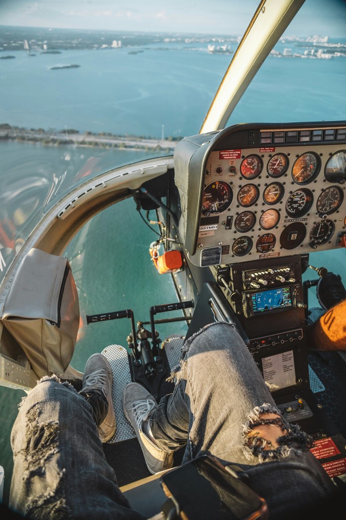 enstrom helicopter