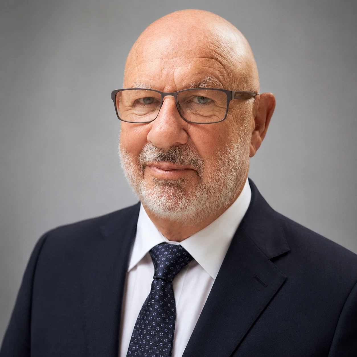 Richard L. Davison, Board of Governance – Finance & Tax, professional portrait for academic and professional profile