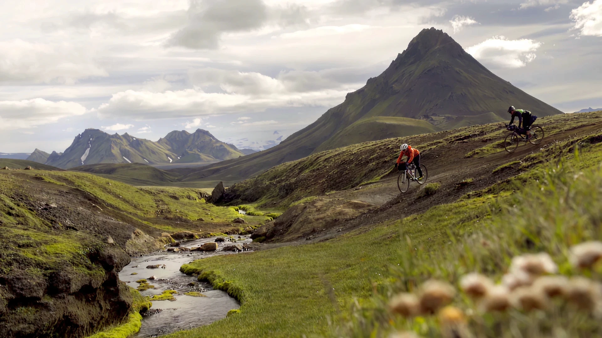 Hope Tech: Iceland Gravel Elements