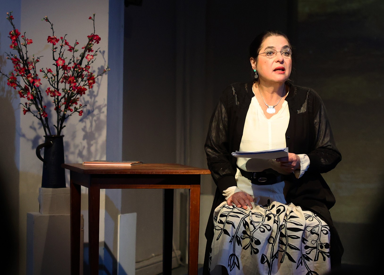 Anja Bube und Gesine Keller in "50 Jahr blondes Haar"