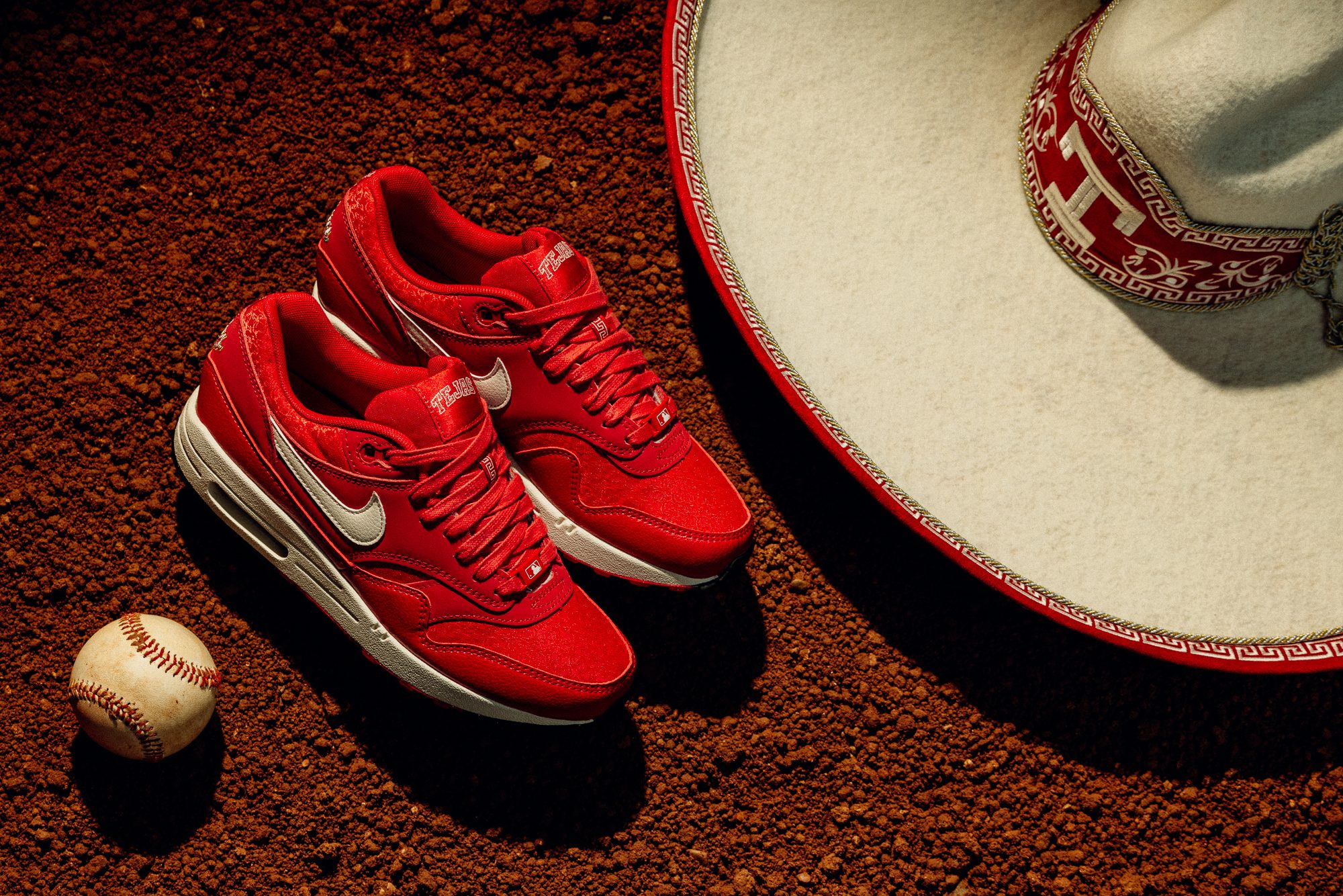 NIKE AIR MAX 1 'TEJAS'