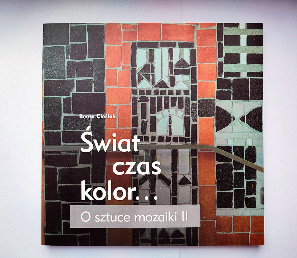 okładka katalogu "Świat czas kolor..."