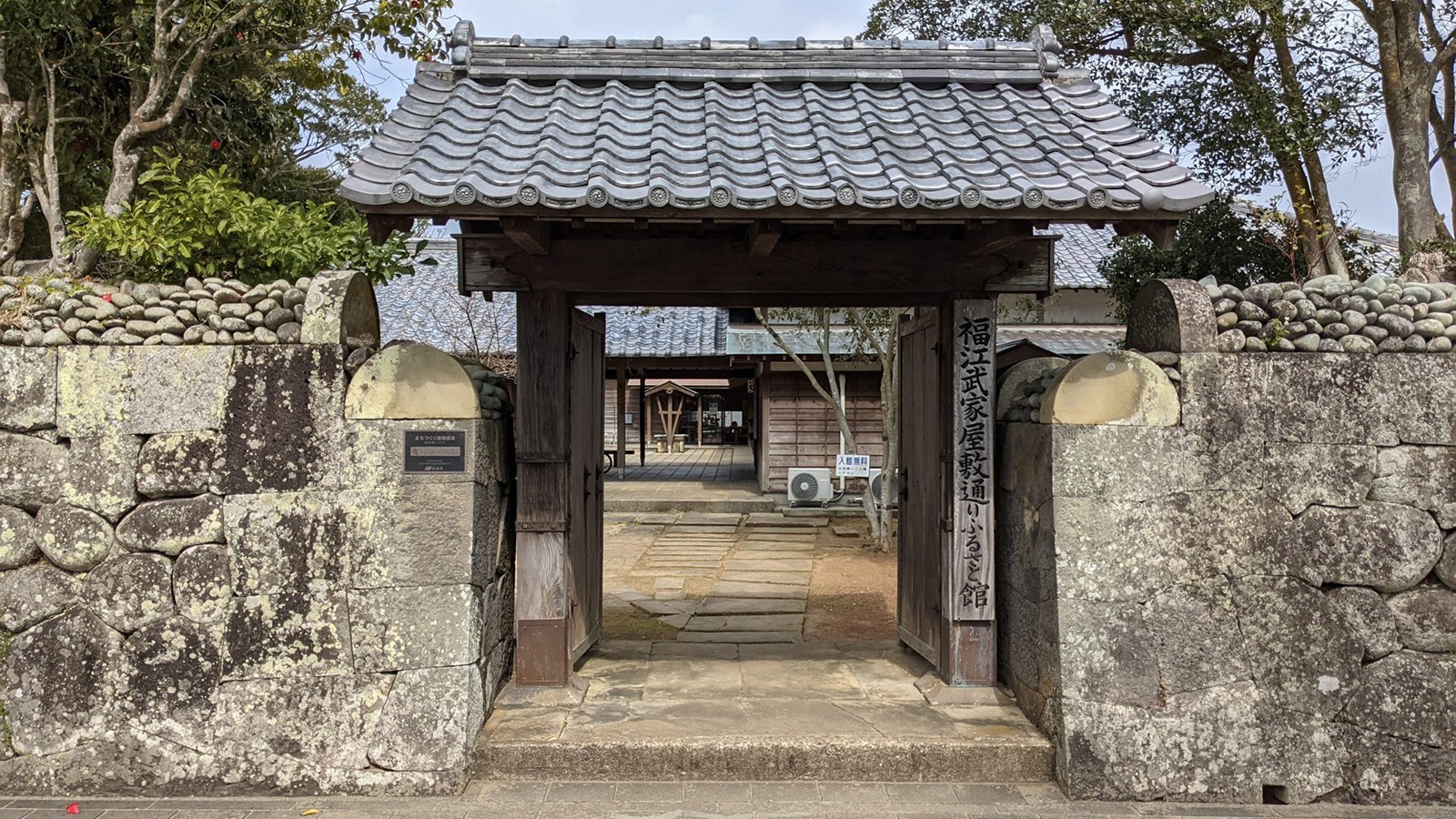 everlasting flowers Piano Reflections - トピックス / sprite