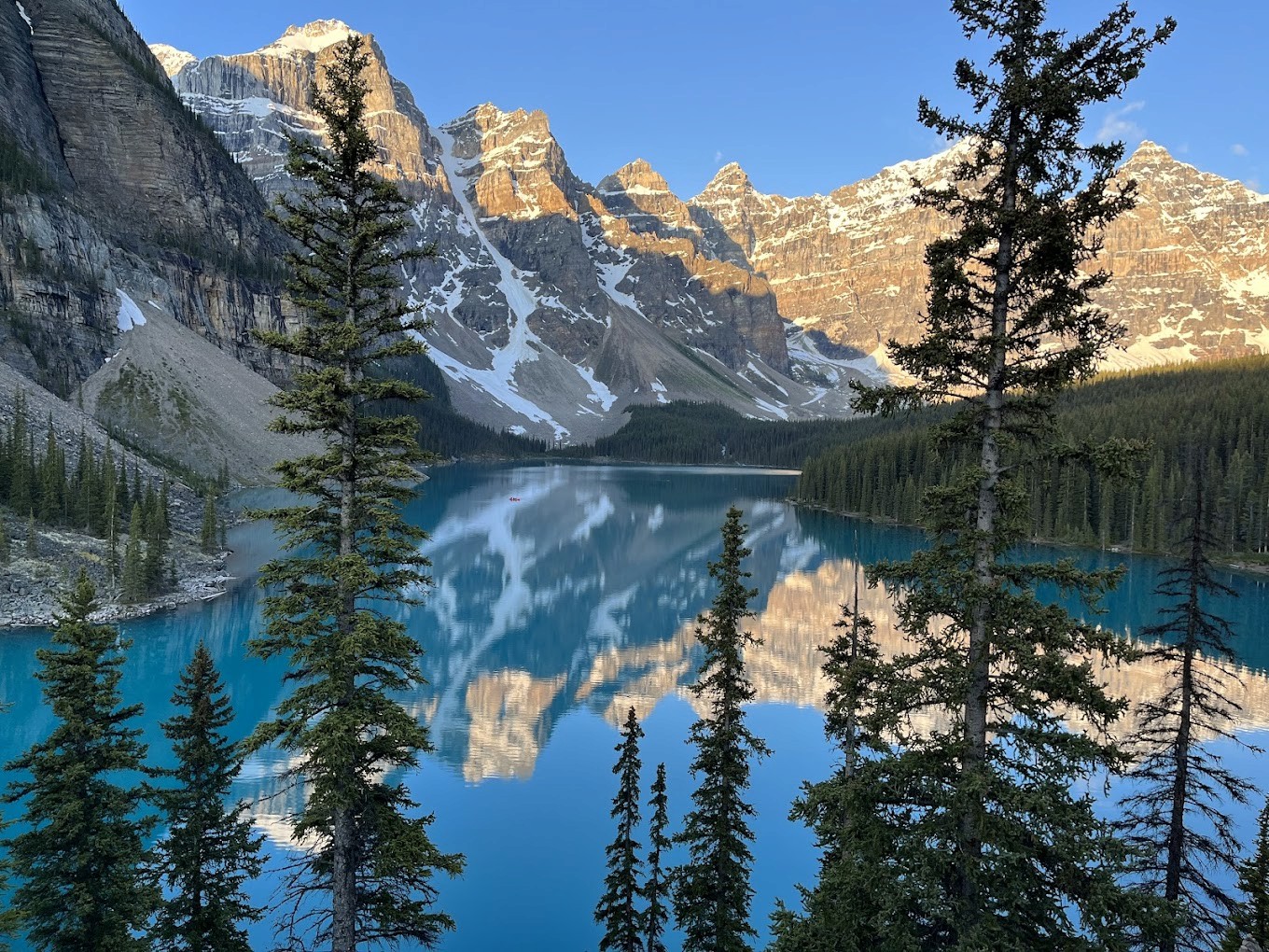 Moraine Lake Sunrise