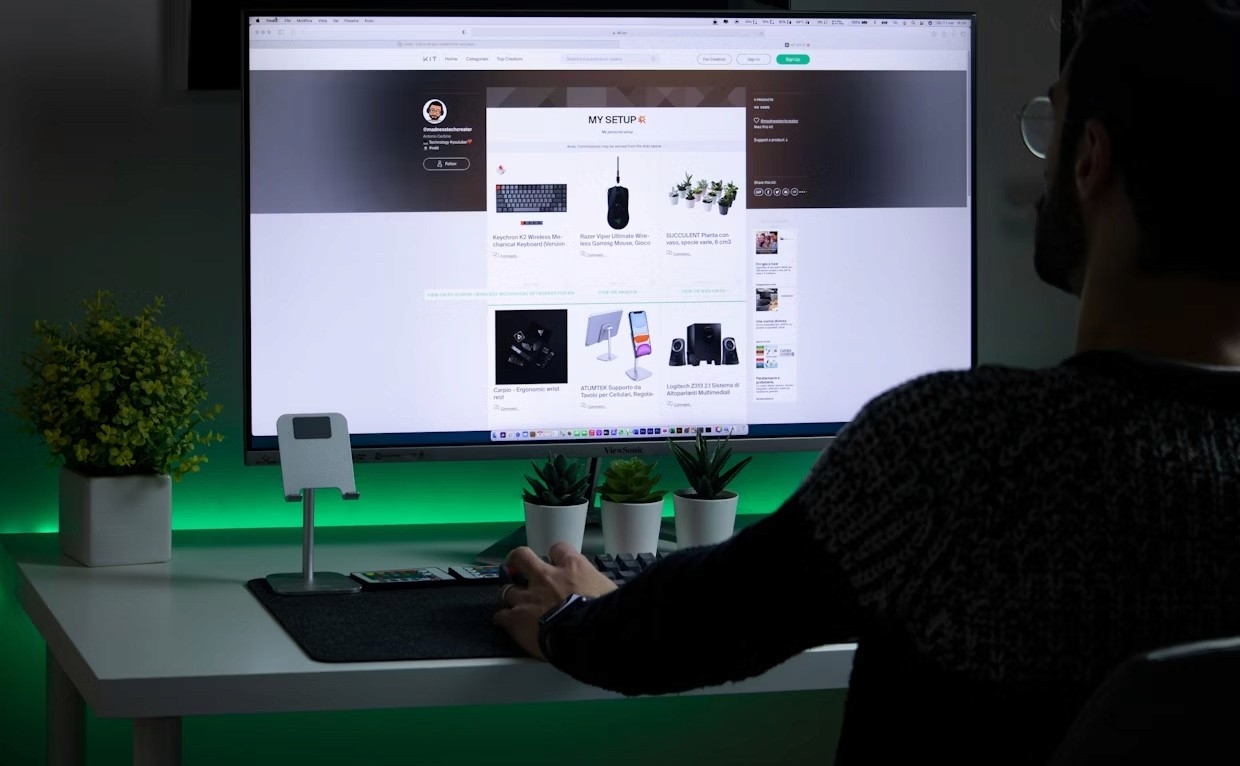 webdesigner erstellt eine website für eine schweizer firma