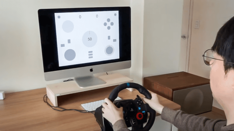 使用 ProtoPie 构建的 MBition me 应用，专注于互联汽车用户体验