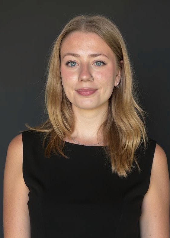 Portrait of portfolio creator – front view