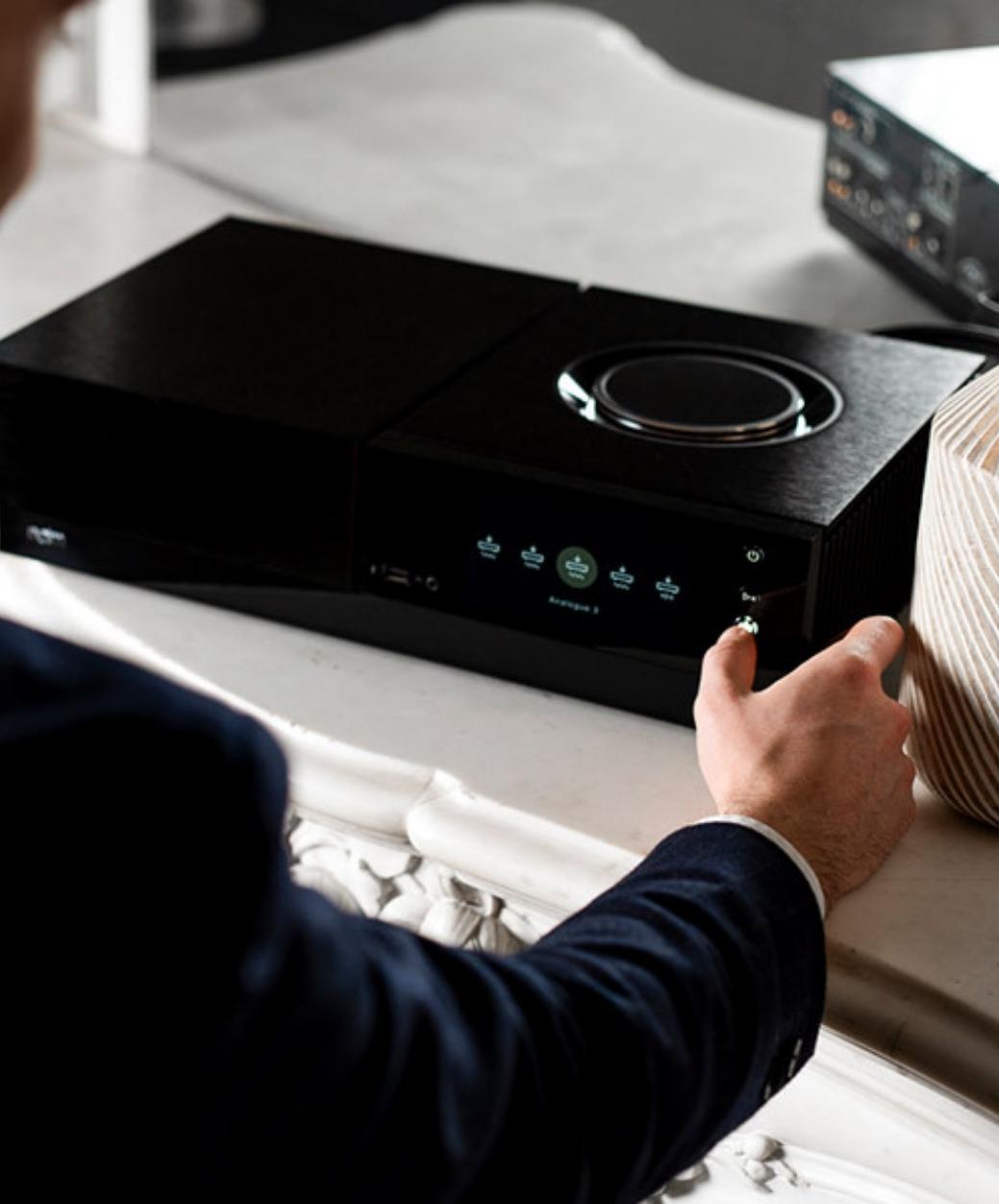 Naim Uniti Nova PE lifestyle