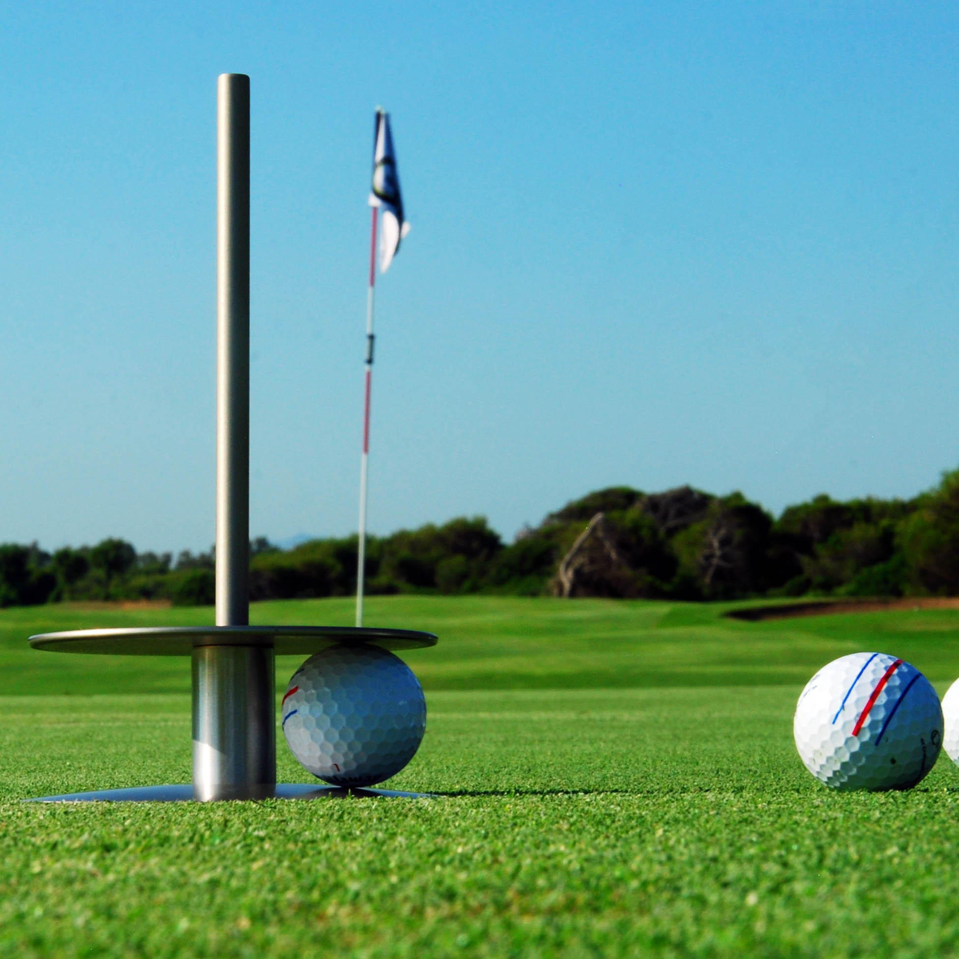 Coach explaining something to an athlete