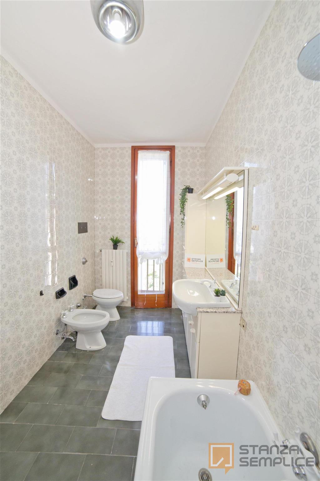 Stanza di 9 mq in Via Belvedere, Lecco
